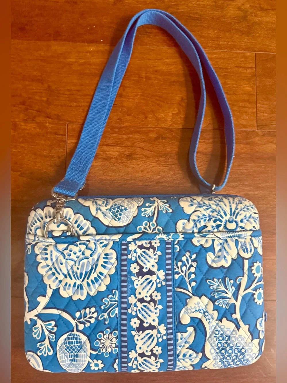 Vera Bradley Blue Lagoon Hard Side Tech Portfolio Organizer Case Bag Crossbody